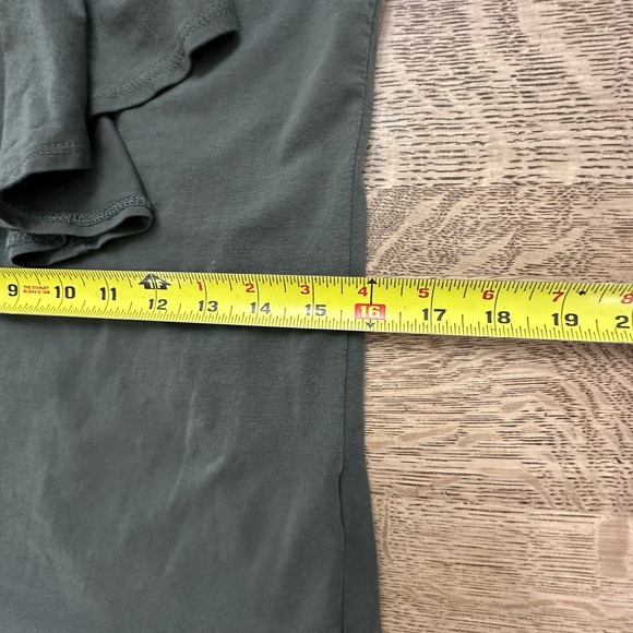 Eri + Ali Anthropologie Ruffle off Shoulder Olive Green Khaki Short Sleeve Top - Picture 9 of 12